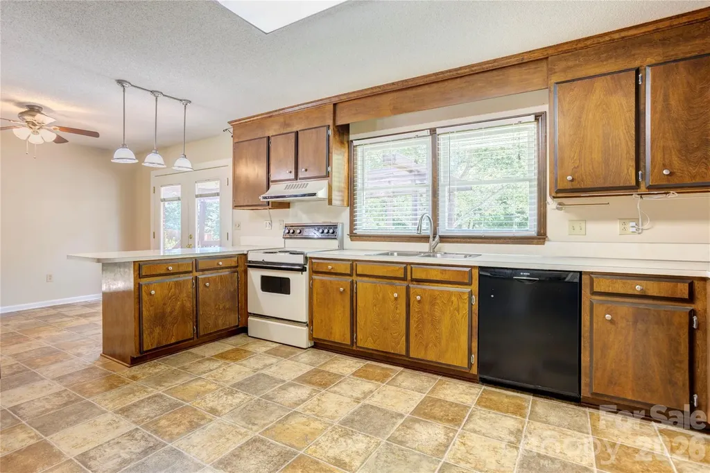 822 Rubens Road SW Concord NC 28027
