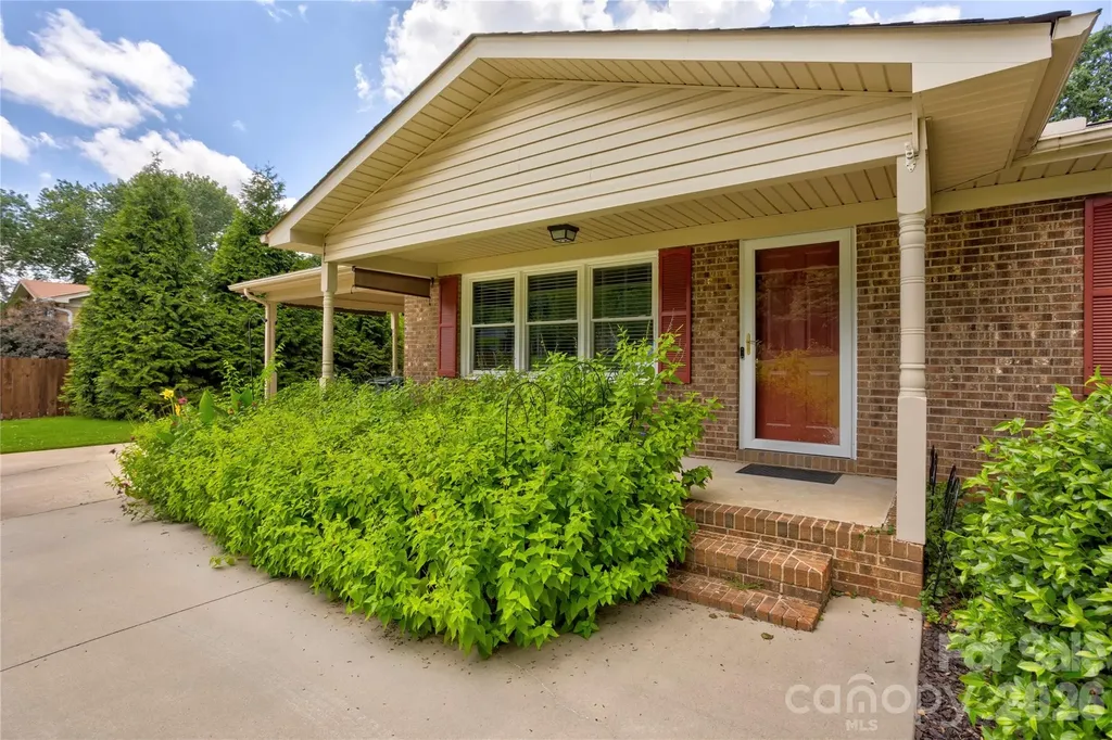 822 Rubens Road SW Concord NC 28027