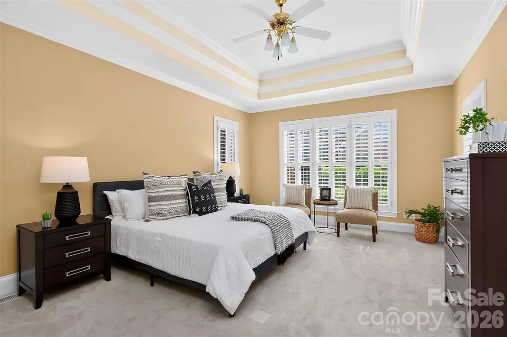 6907 Meadow Run Lane Charlotte NC 28277