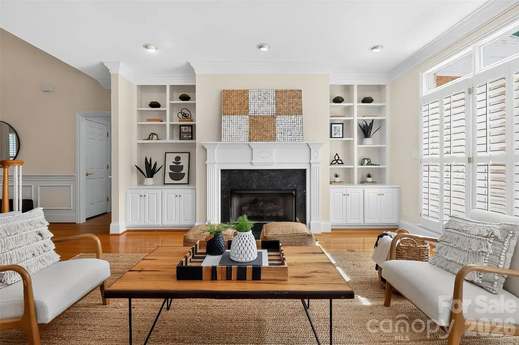 6907 Meadow Run Lane Charlotte NC 28277