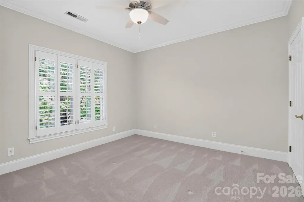 6907 Meadow Run Lane Charlotte NC 28277
