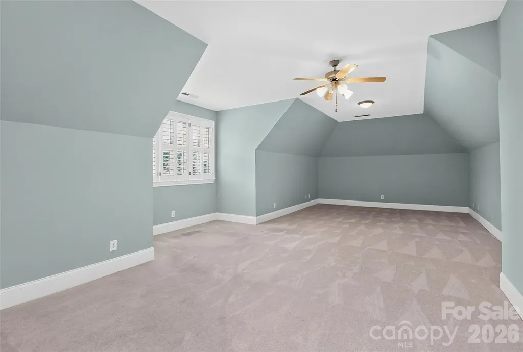 6907 Meadow Run Lane Charlotte NC 28277