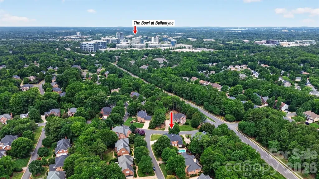 6907 Meadow Run Lane Charlotte NC 28277