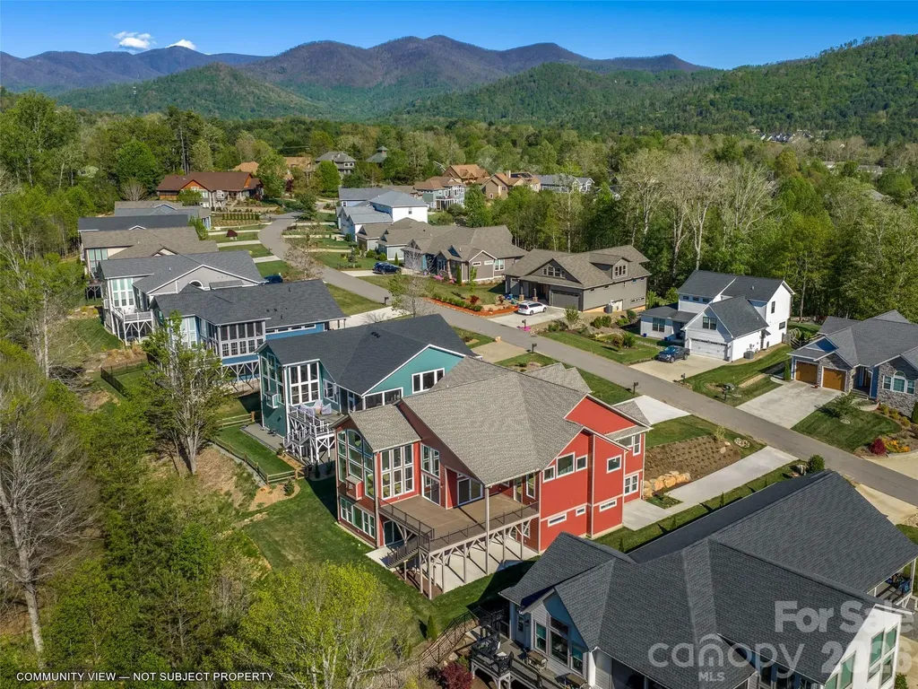 77 Al Dorf Drive Weaverville NC 28787
