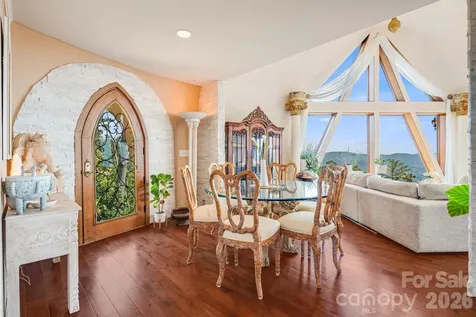 44 Azura Gardens Weaverville NC 28787