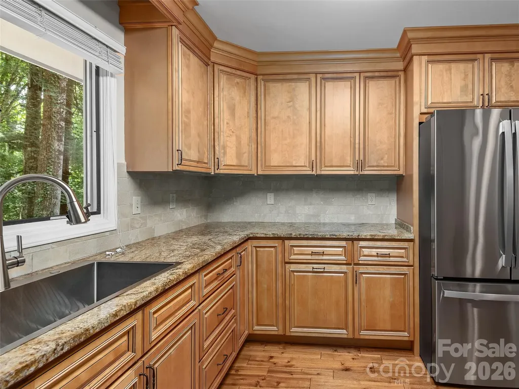 23 Cedarwood Trail Asheville NC 28803