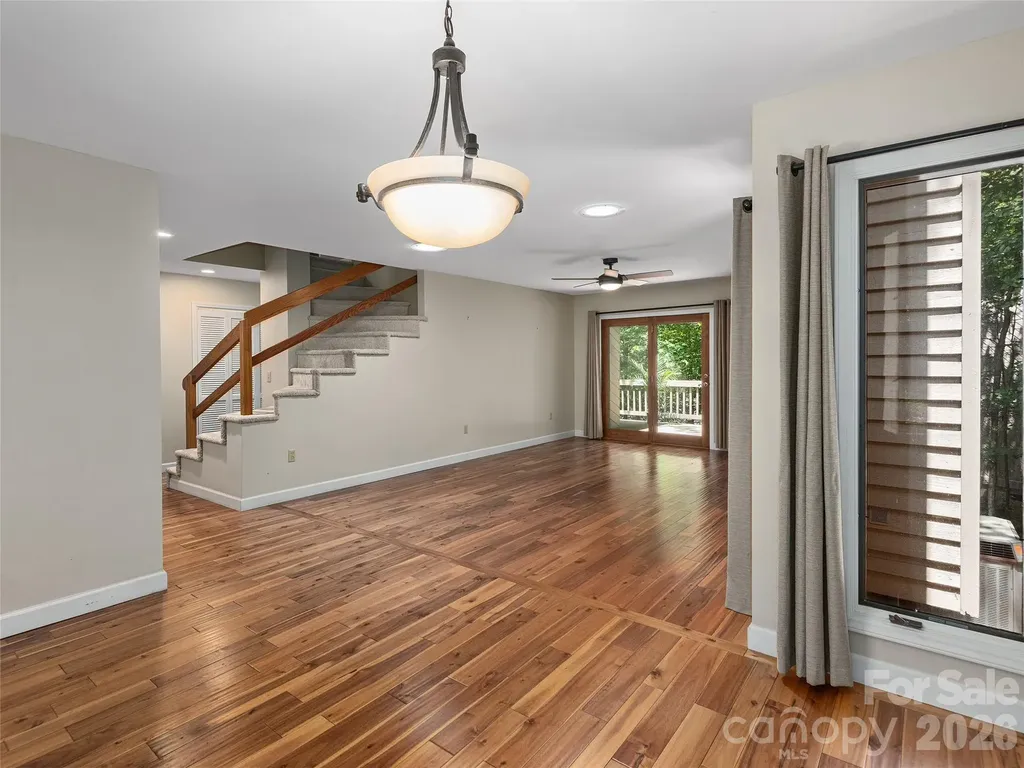 23 Cedarwood Trail Asheville NC 28803
