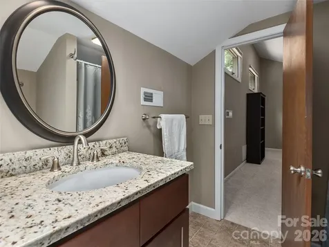 23 Cedarwood Trail Asheville NC 28803