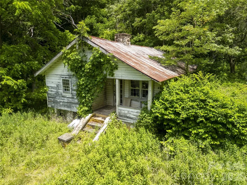 168 Smith Creek Road Mars Hill NC 28754