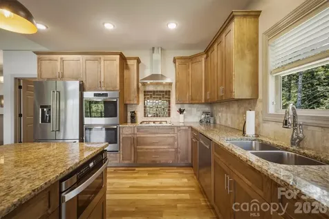5515 Cedar Cove Way Lenoir NC 28645