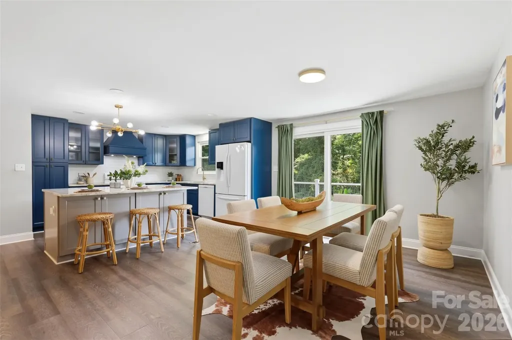 716 Regency Drive Charlotte NC 28211