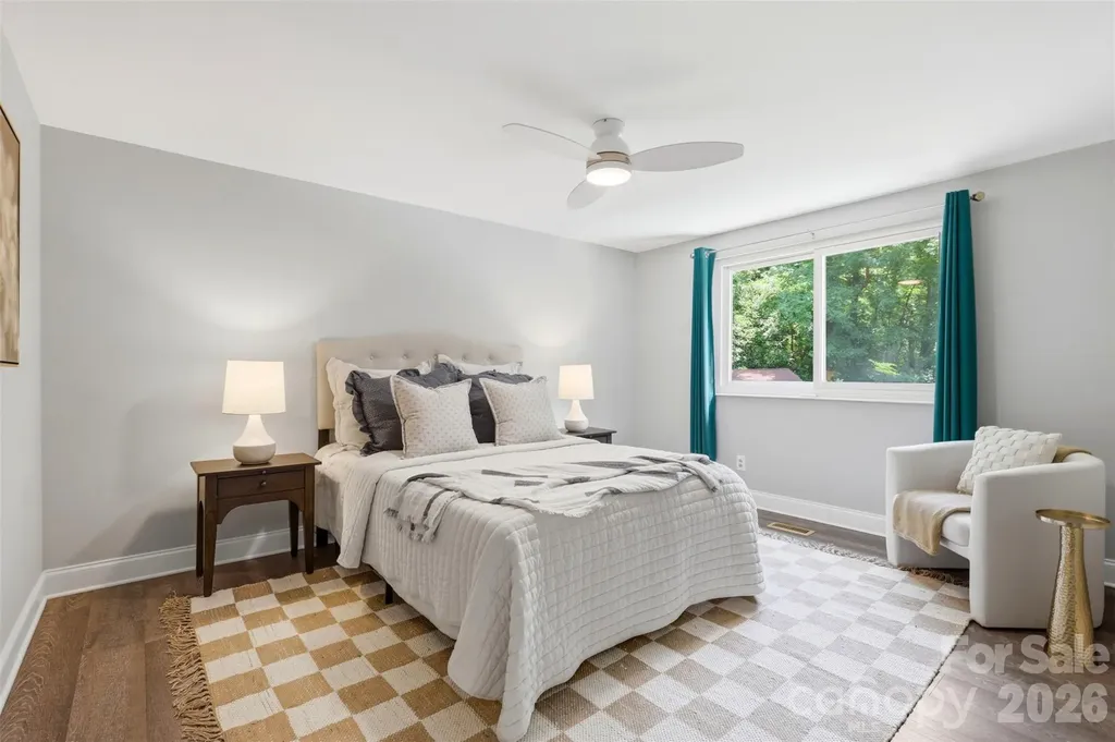 716 Regency Drive Charlotte NC 28211