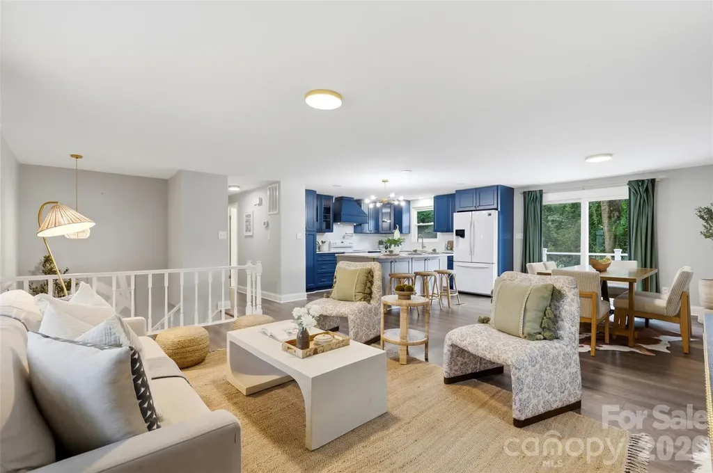 716 Regency Drive Charlotte NC 28211