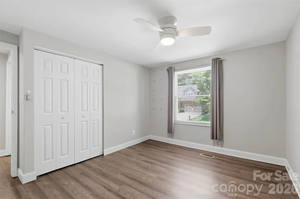 716 Regency Drive Charlotte NC 28211