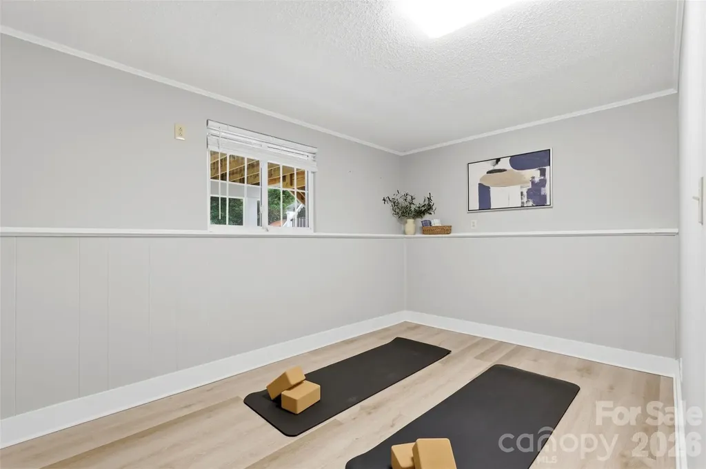 716 Regency Drive Charlotte NC 28211