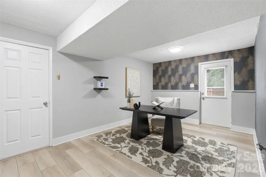 716 Regency Drive Charlotte NC 28211