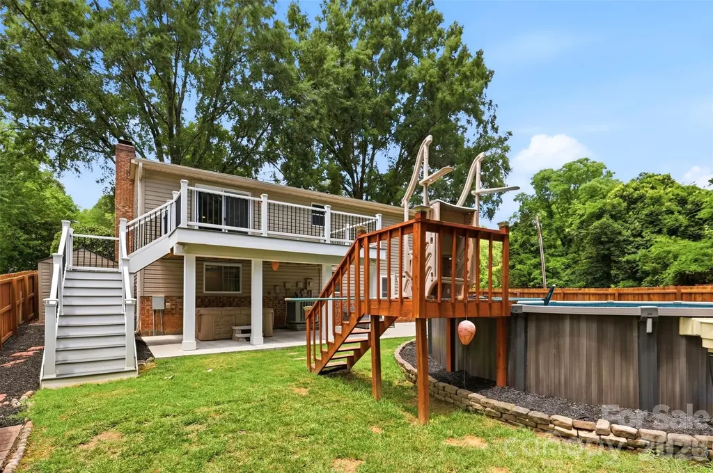 716 Regency Drive Charlotte NC 28211