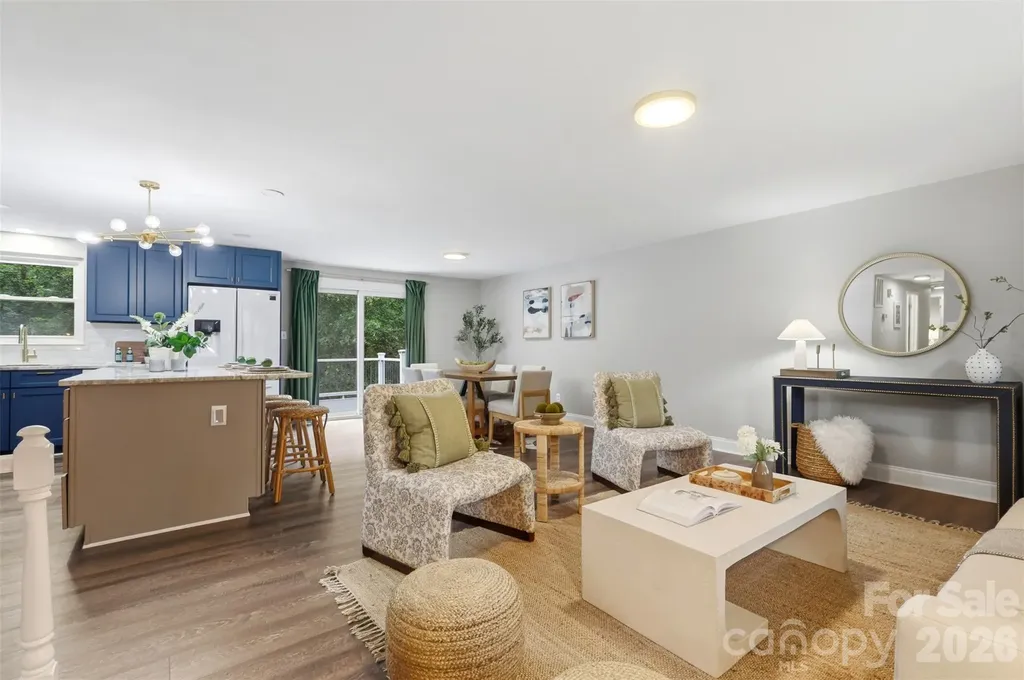 716 Regency Drive Charlotte NC 28211