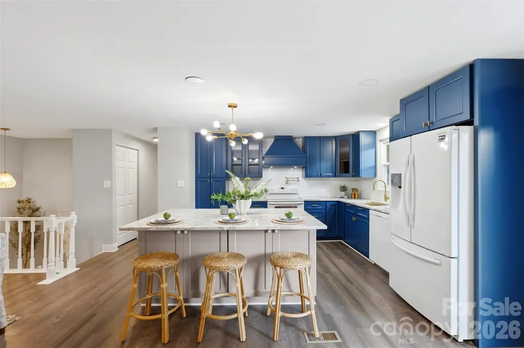 716 Regency Drive Charlotte NC 28211