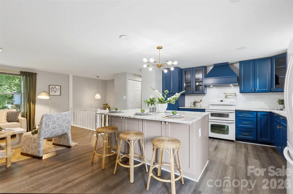 716 Regency Drive Charlotte NC 28211