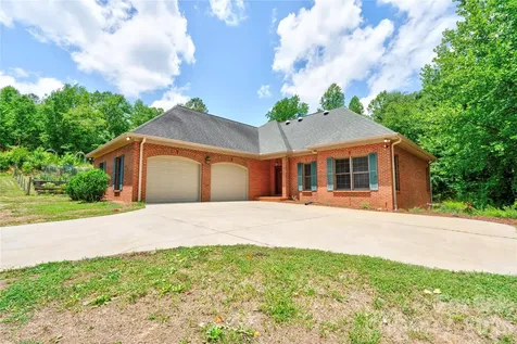 2365 Sylvan Road Grover NC 28073