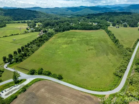 Mini Farm 3 Tbd Coventry Drive Brevard NC 28712