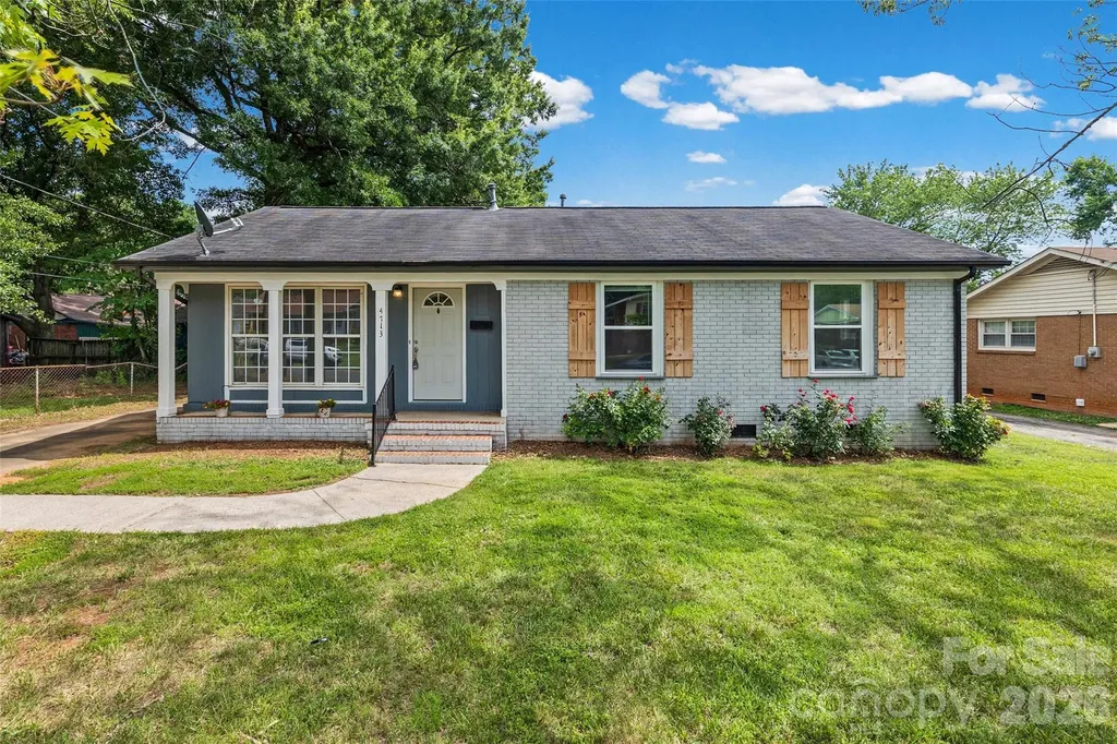 4713 Tanglebriar Drive Charlotte NC 28208