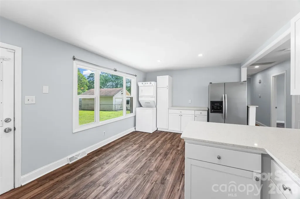 4713 Tanglebriar Drive Charlotte NC 28208