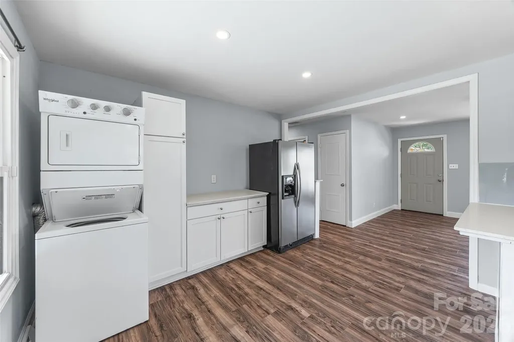 4713 Tanglebriar Drive Charlotte NC 28208