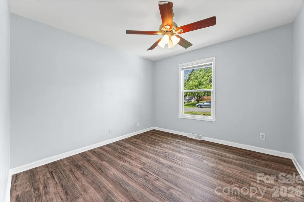 4713 Tanglebriar Drive Charlotte NC 28208