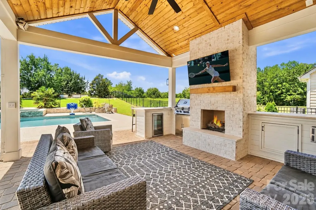 9859 Travertine Trail Davidson NC 28036