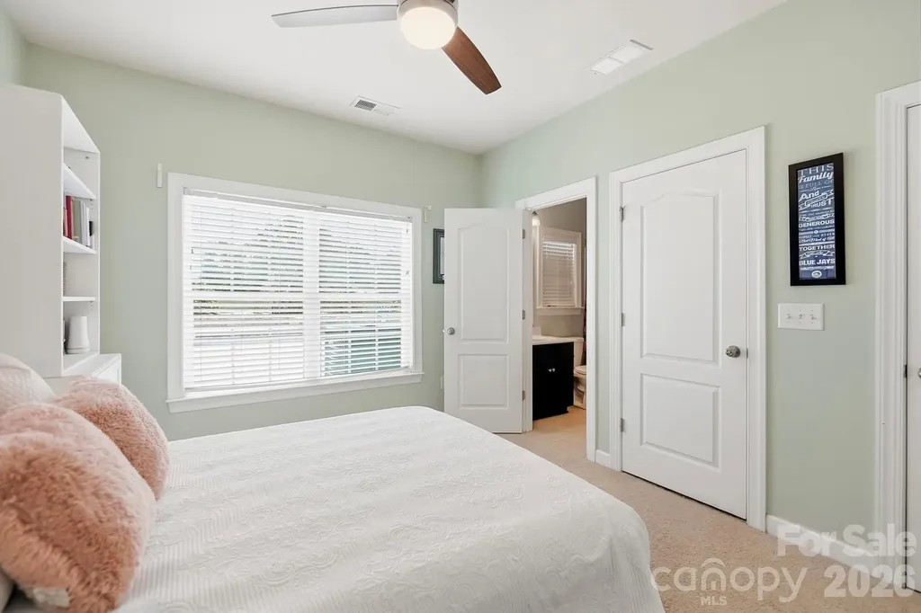 9859 Travertine Trail Davidson NC 28036