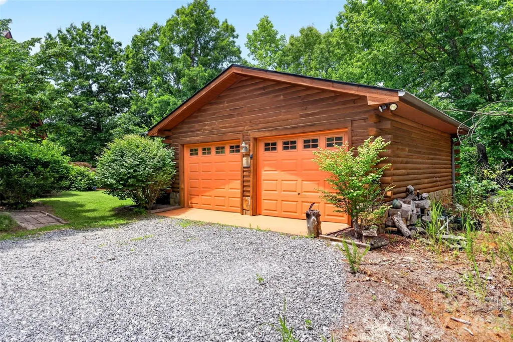 535 N Highland Road Mill Spring NC 28756
