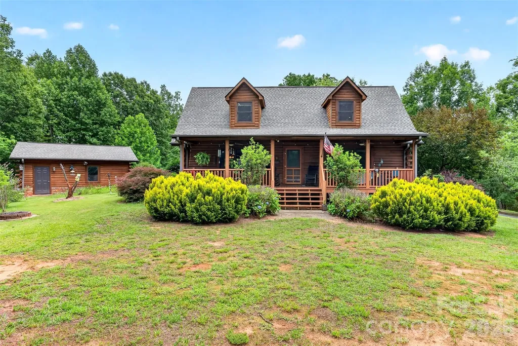 535 N Highland Road Mill Spring NC 28756