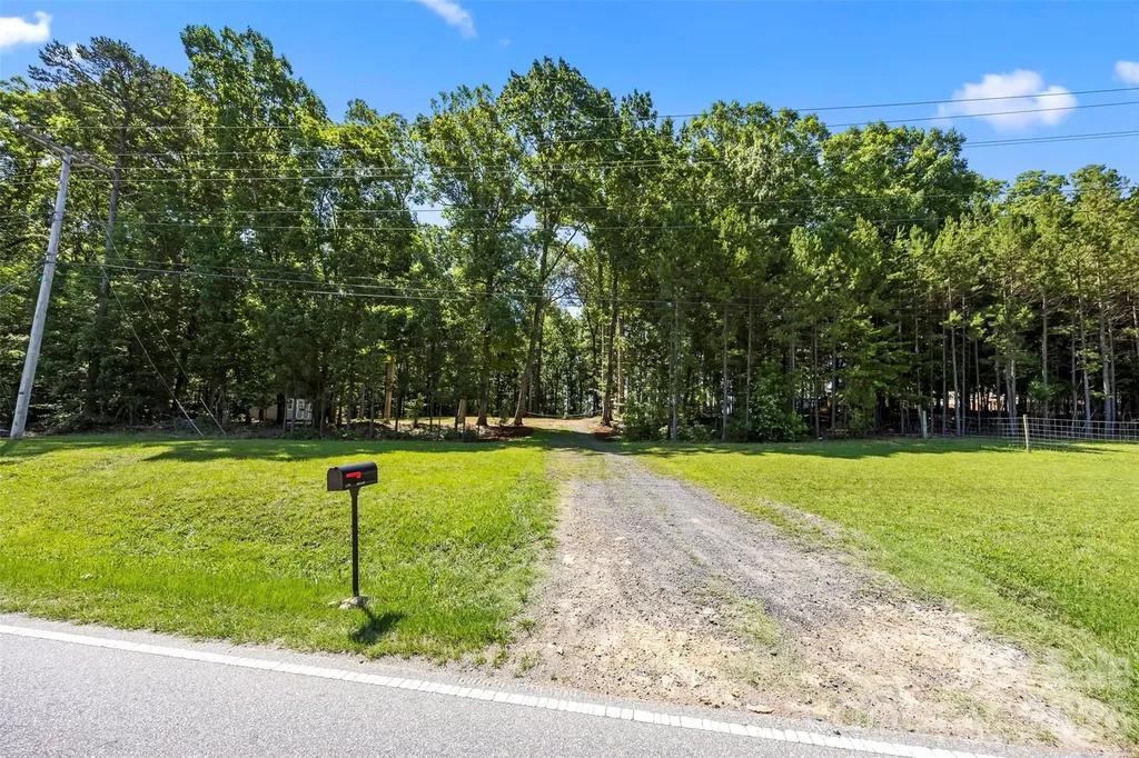 6724 Mill Grove Road Indian Trail NC 28079
