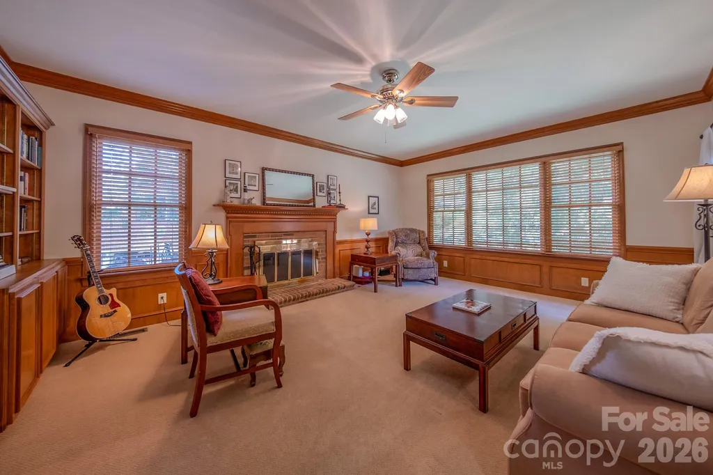 5910 Summerston Place Charlotte NC 28277
