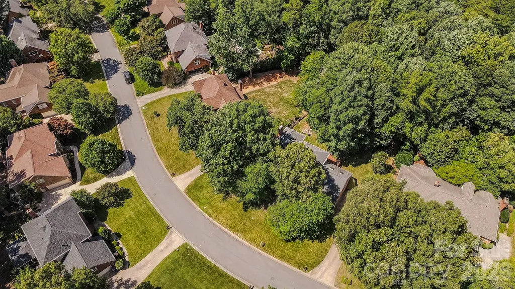 5910 Summerston Place Charlotte NC 28277