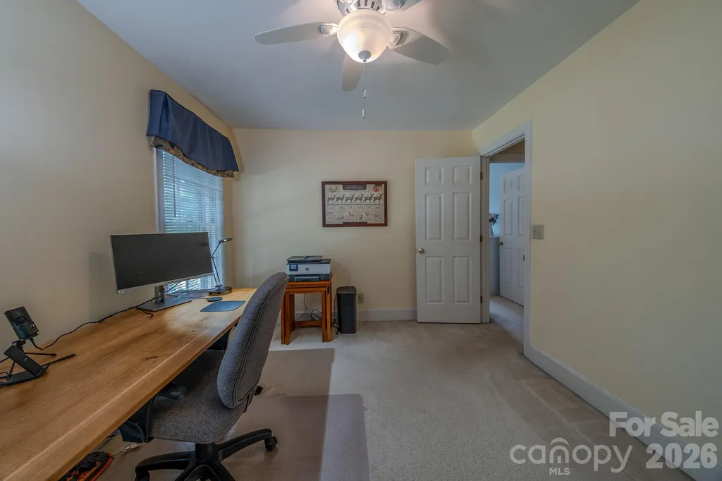 5910 Summerston Place Charlotte NC 28277