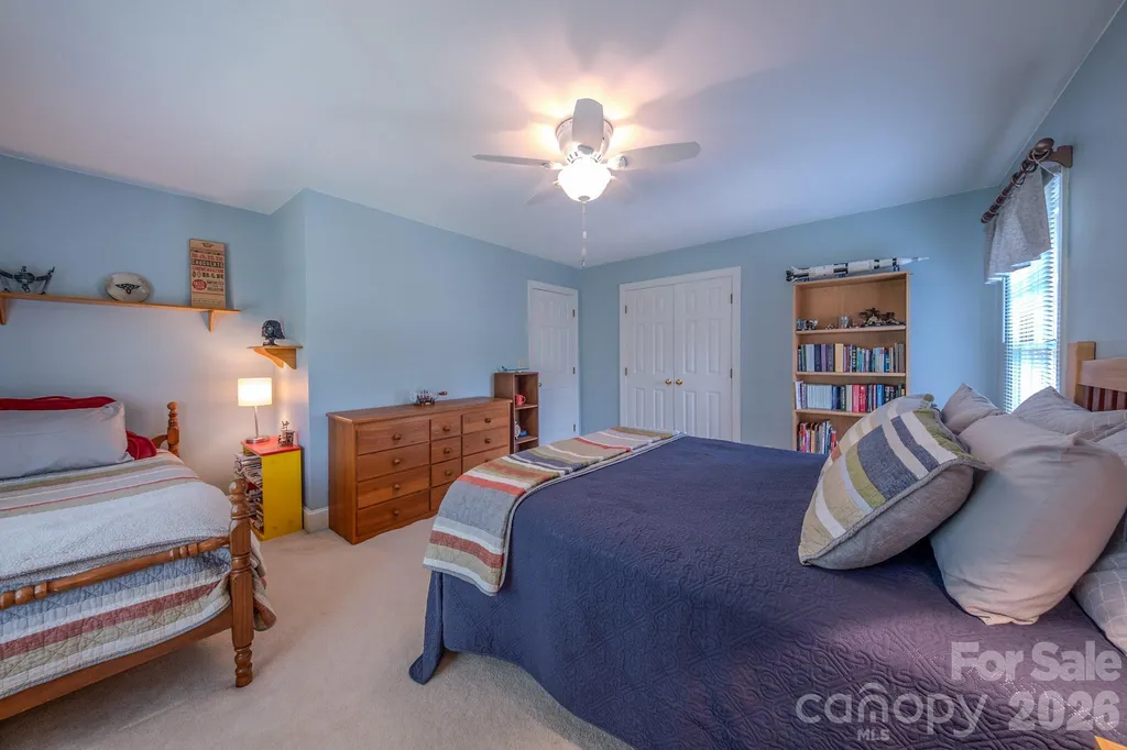 5910 Summerston Place Charlotte NC 28277