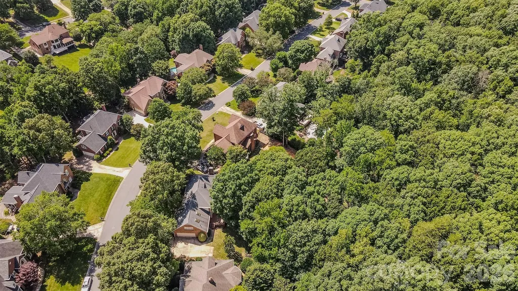 5910 Summerston Place Charlotte NC 28277
