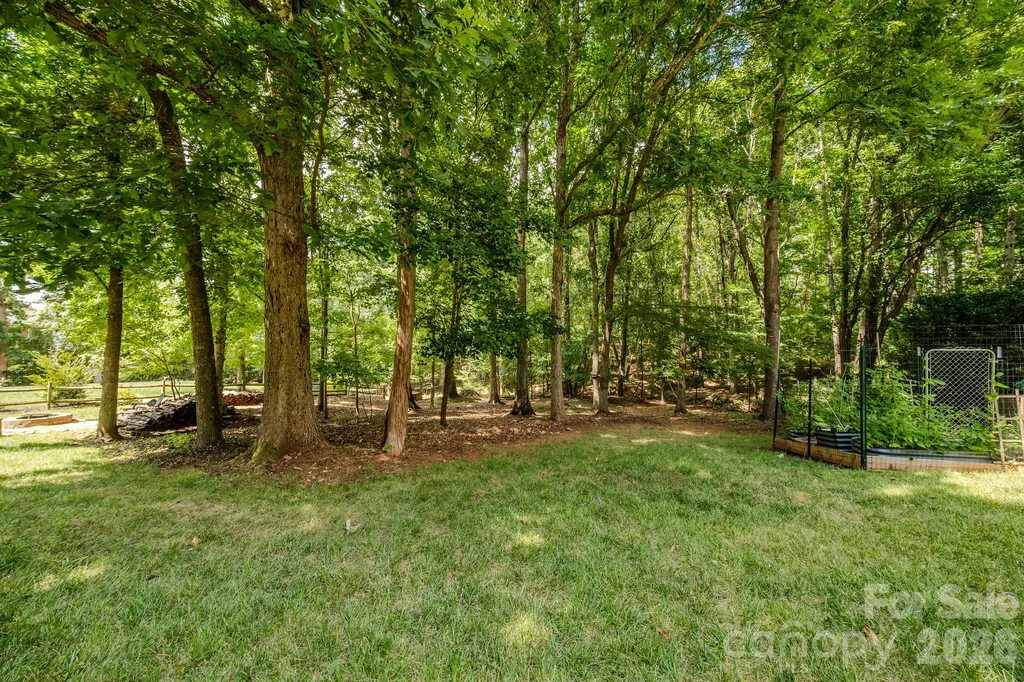 5910 Summerston Place Charlotte NC 28277