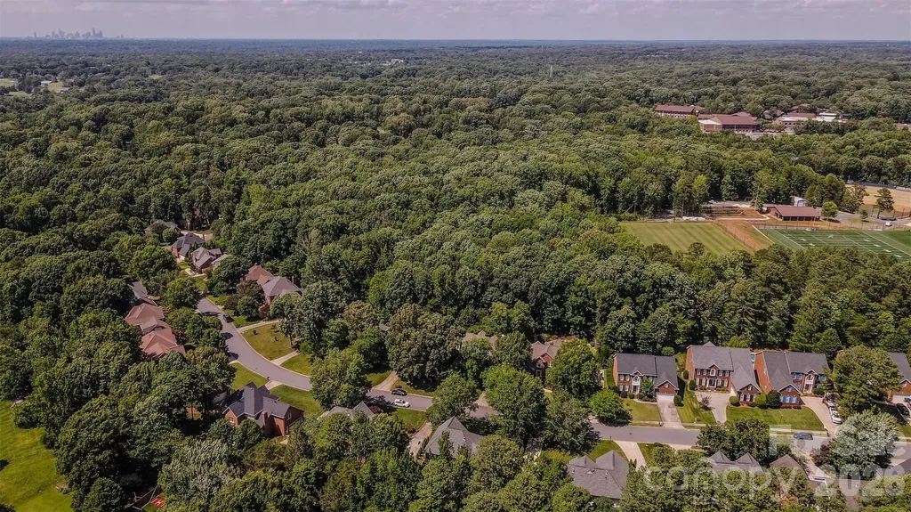 5910 Summerston Place Charlotte NC 28277