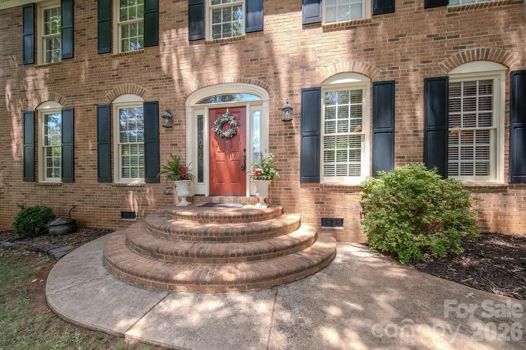 5910 Summerston Place Charlotte NC 28277