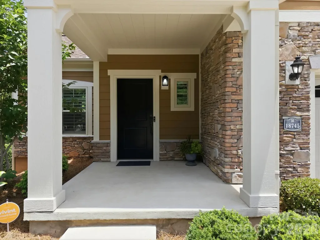 18745 Daymark Drive Cornelius NC 28031