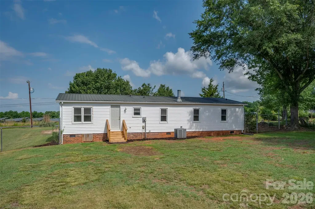 299 Ellenboro Henrietta Road Ellenboro NC 28040