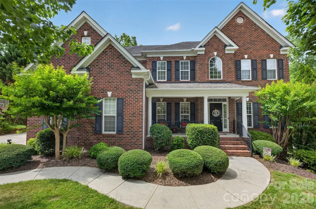 9220 Kensington Forest Drive Harrisburg NC 28075
