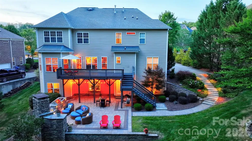 9220 Kensington Forest Drive Harrisburg NC 28075