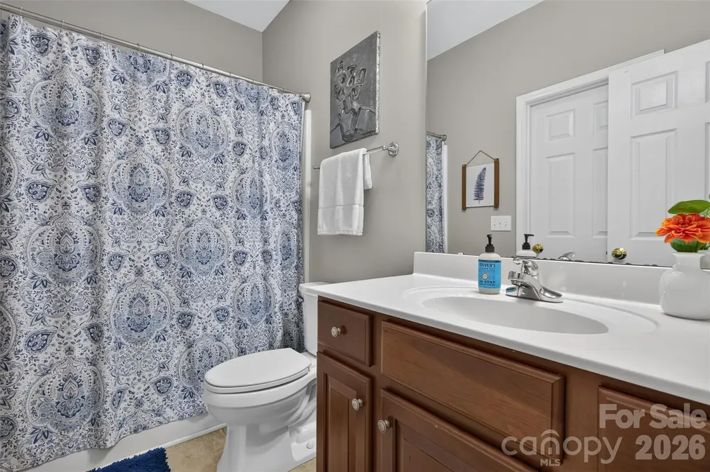 9220 Kensington Forest Drive Harrisburg NC 28075