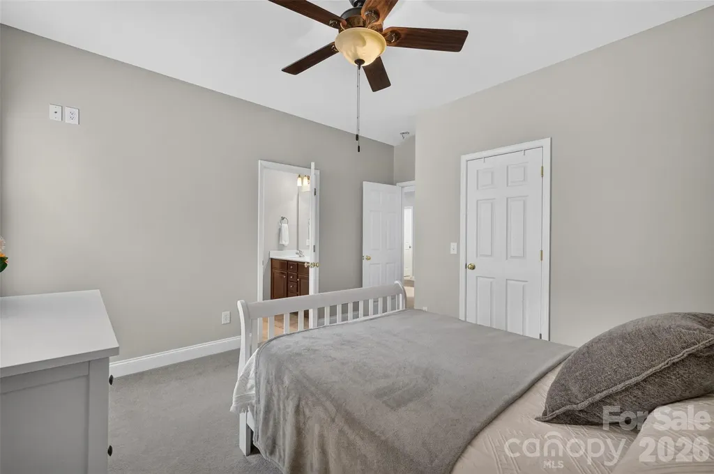 9220 Kensington Forest Drive Harrisburg NC 28075