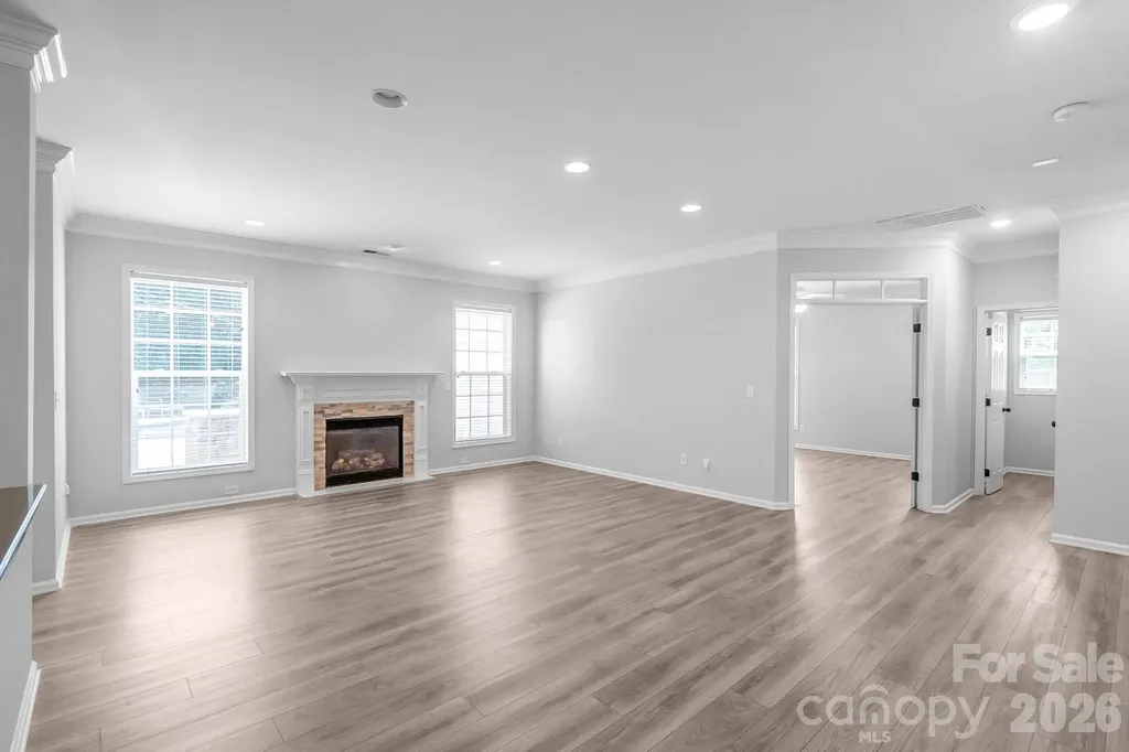 1107 Boulder Court Waxhaw NC 28173